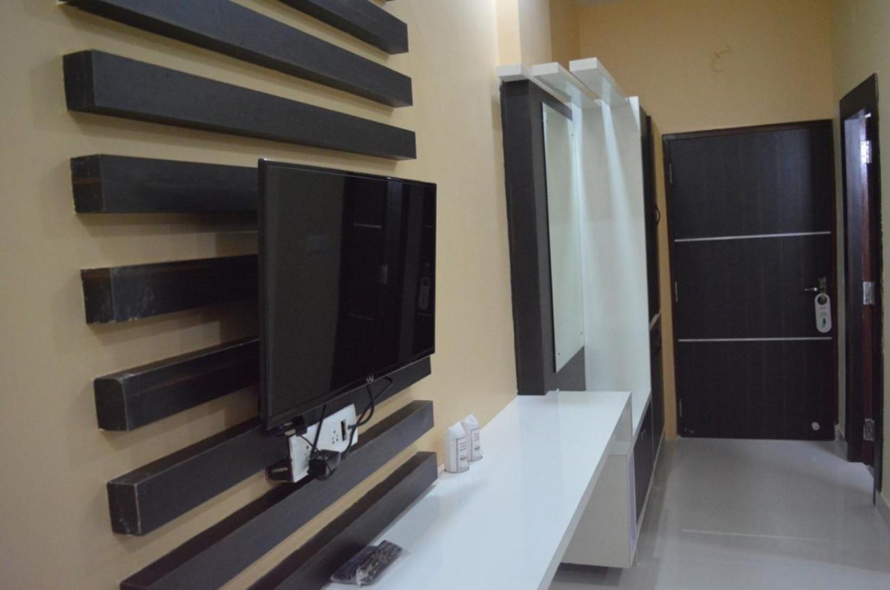 Hotel Mariya International Bodhgaya Bagian luar foto